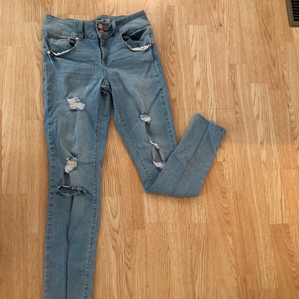 Ripped jeans
